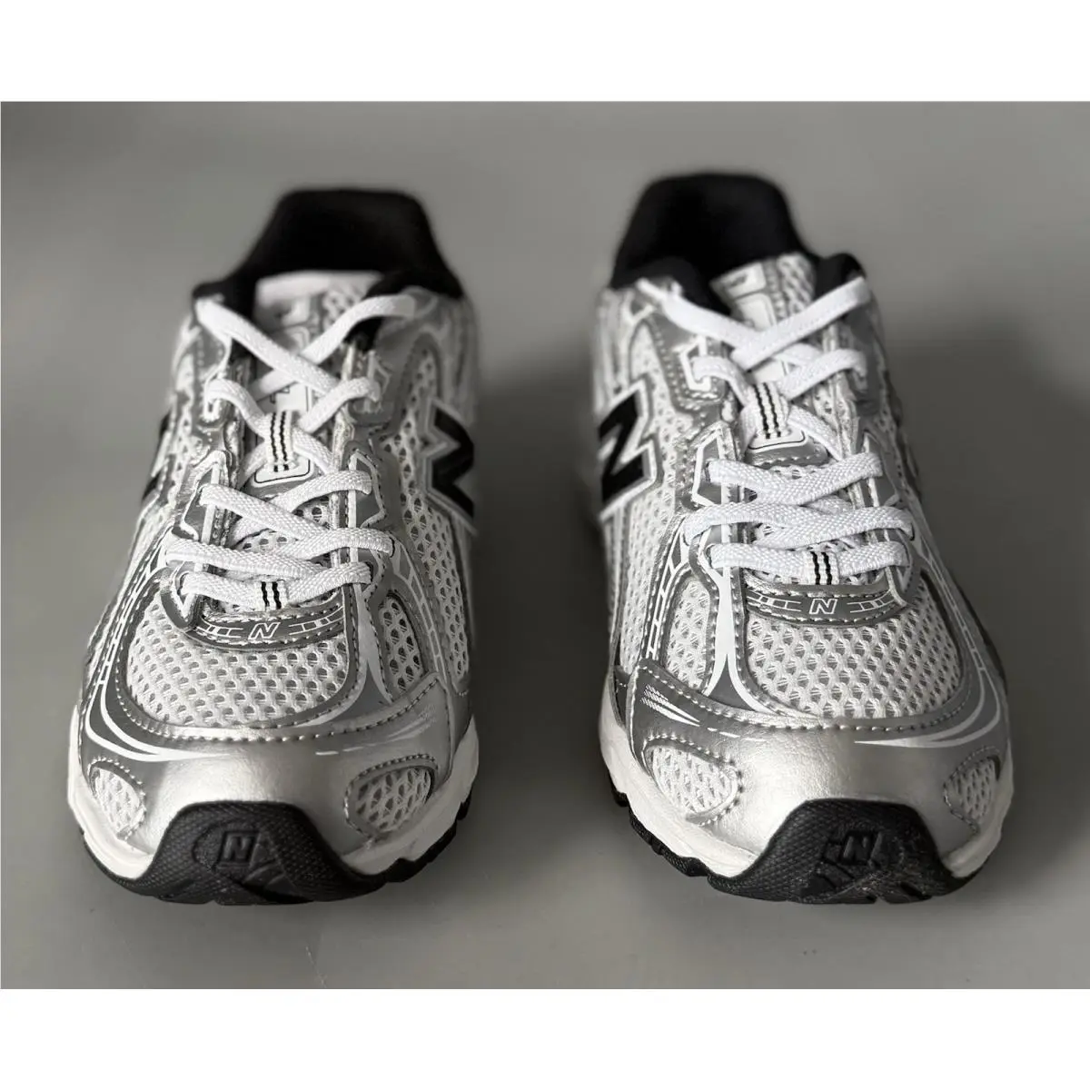 New Balance shoes - New Balance 740 - White Grey Black (UPC: 0198686850665) 2