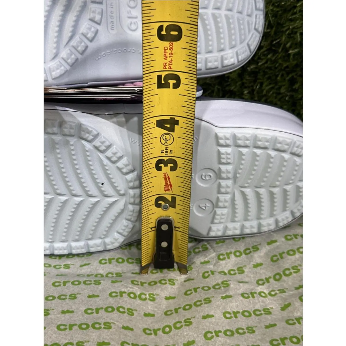 Crocs shoes - Crocs x Naruto Shippuden 