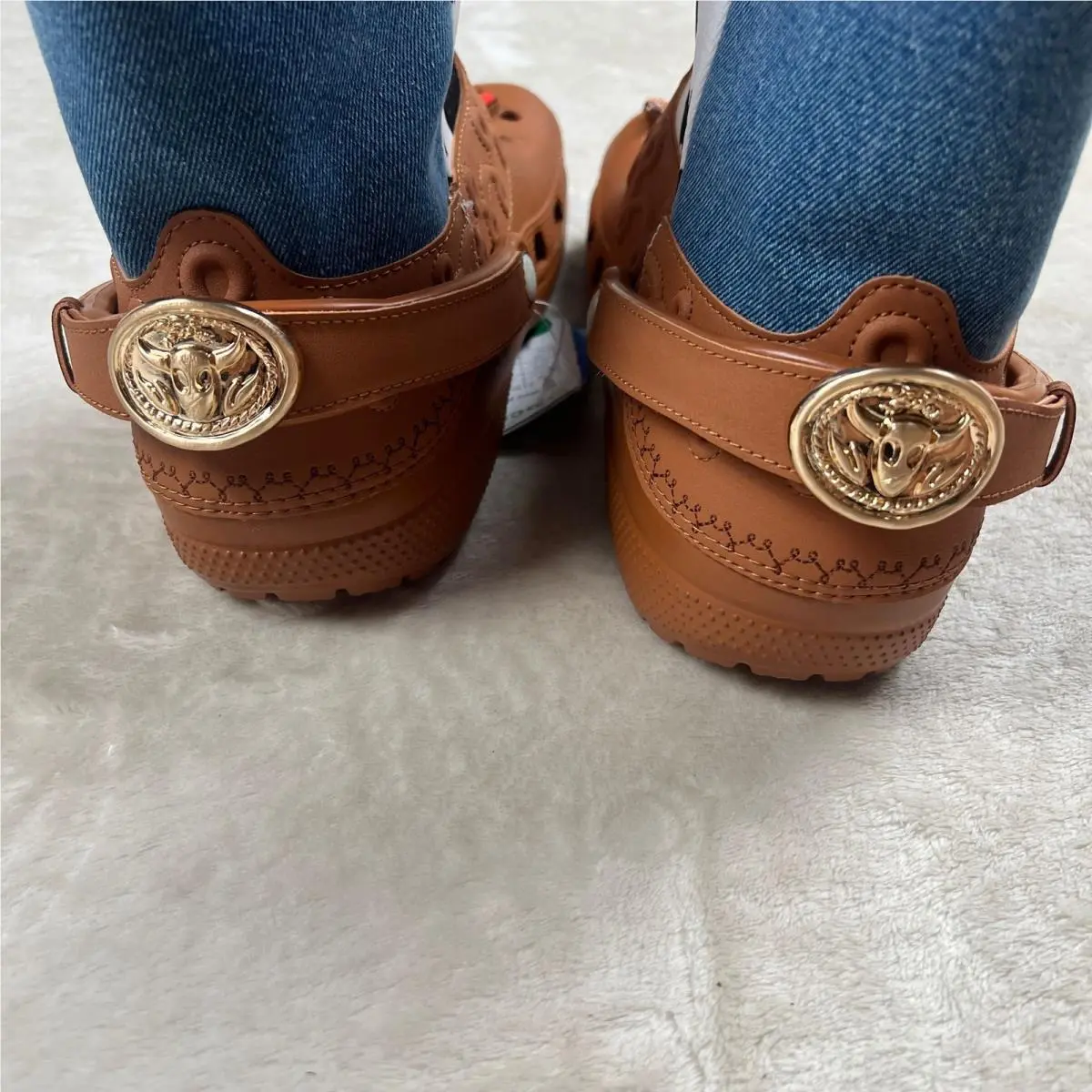 Crocs shoes - Toy Story Jessie Cowboy Clog - Brown 3