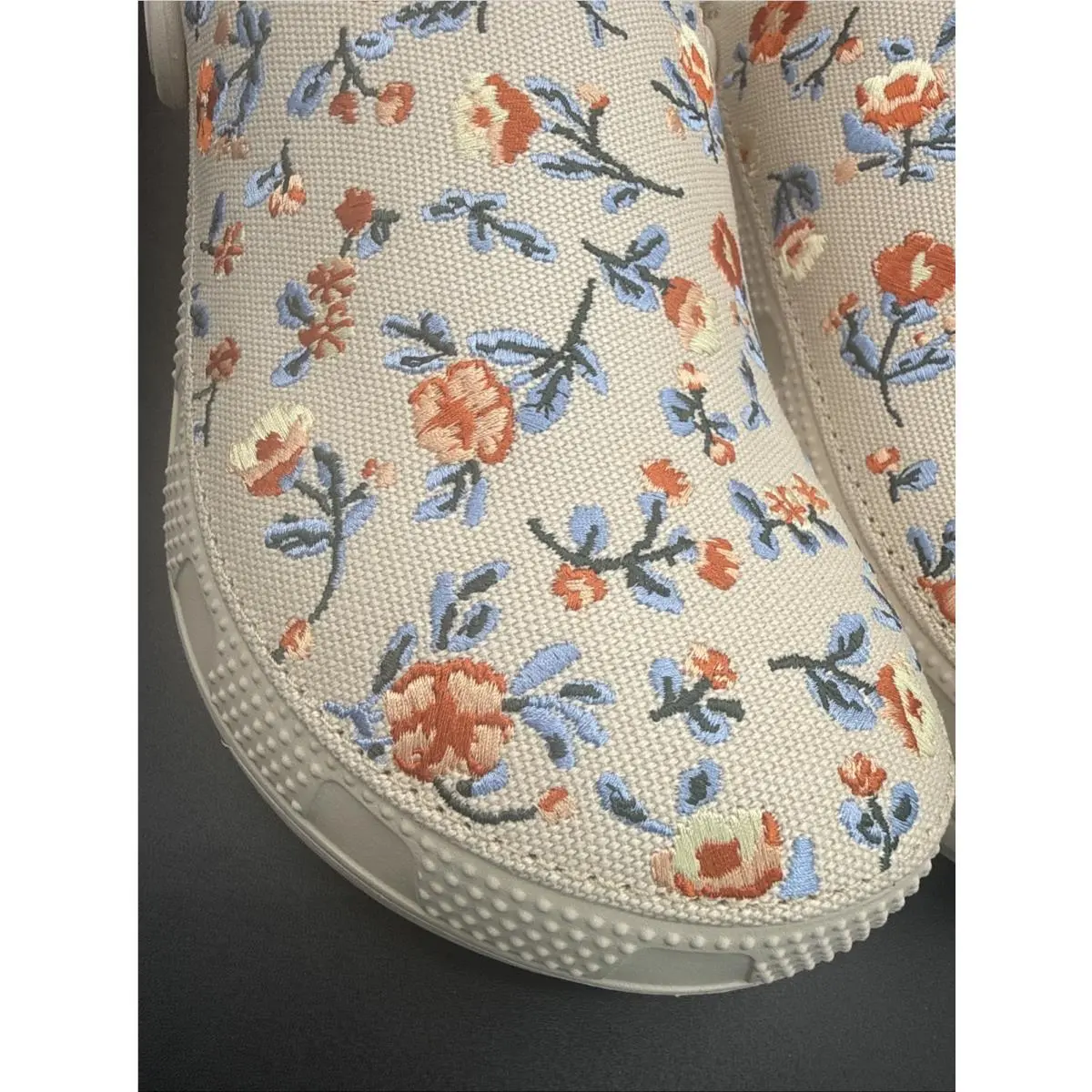 Crocs shoes - Classic Crafted Floral Clog - Classic Crafted Floral Clog - Pink 4