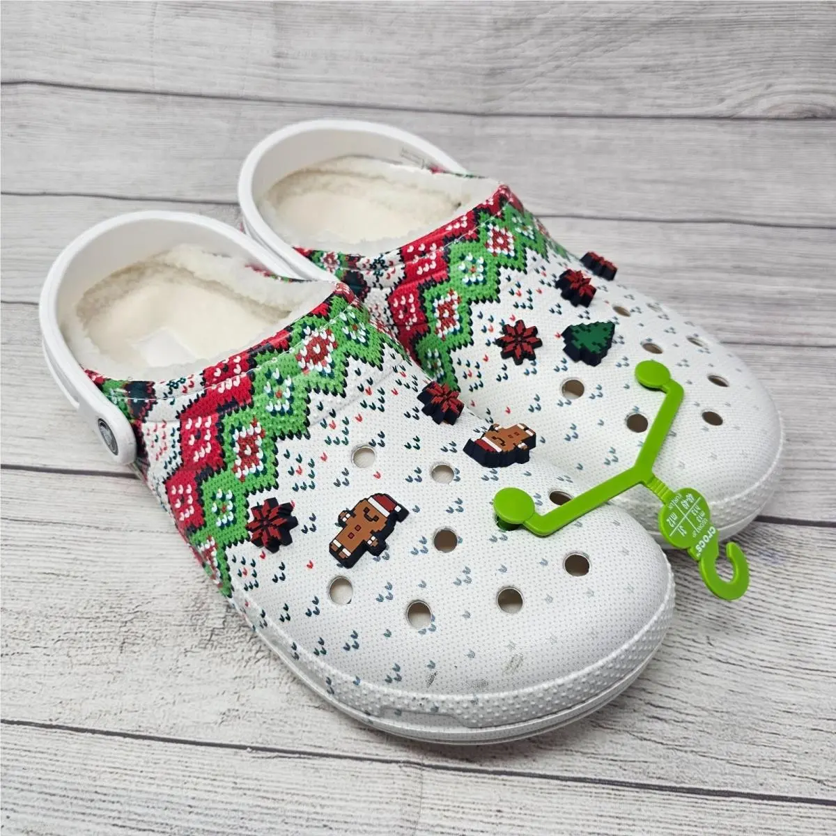 Crocs shoes - Multiple 0