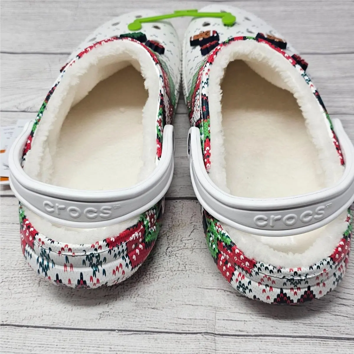 Crocs shoes - Multiple 6