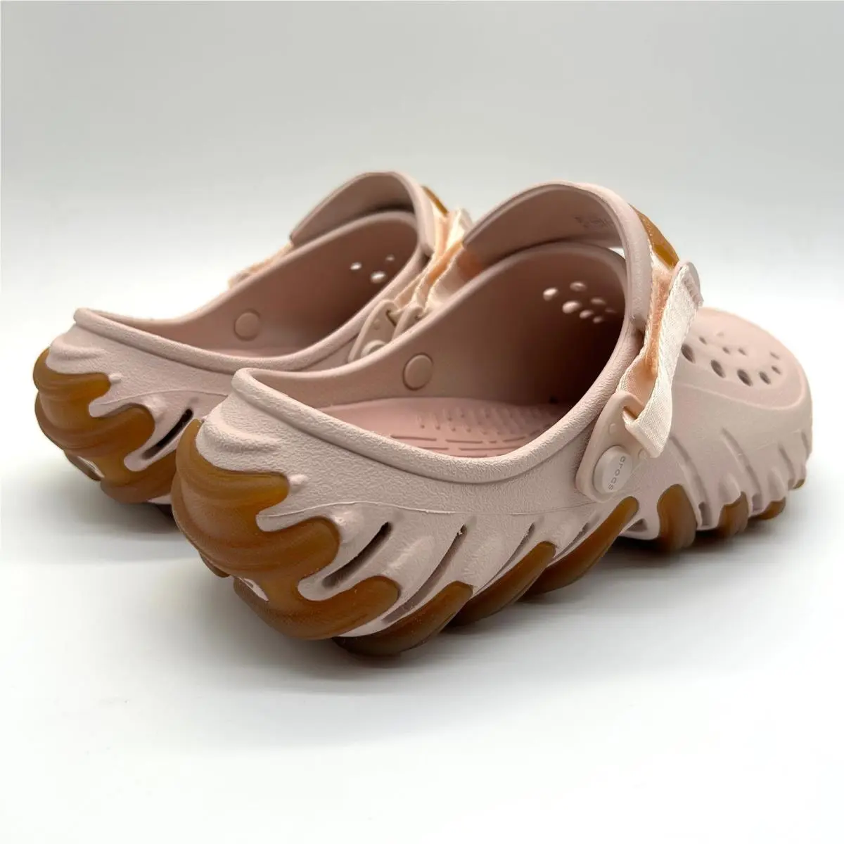 Crocs shoes - Echo Clog - Echo Clog - Pink 3