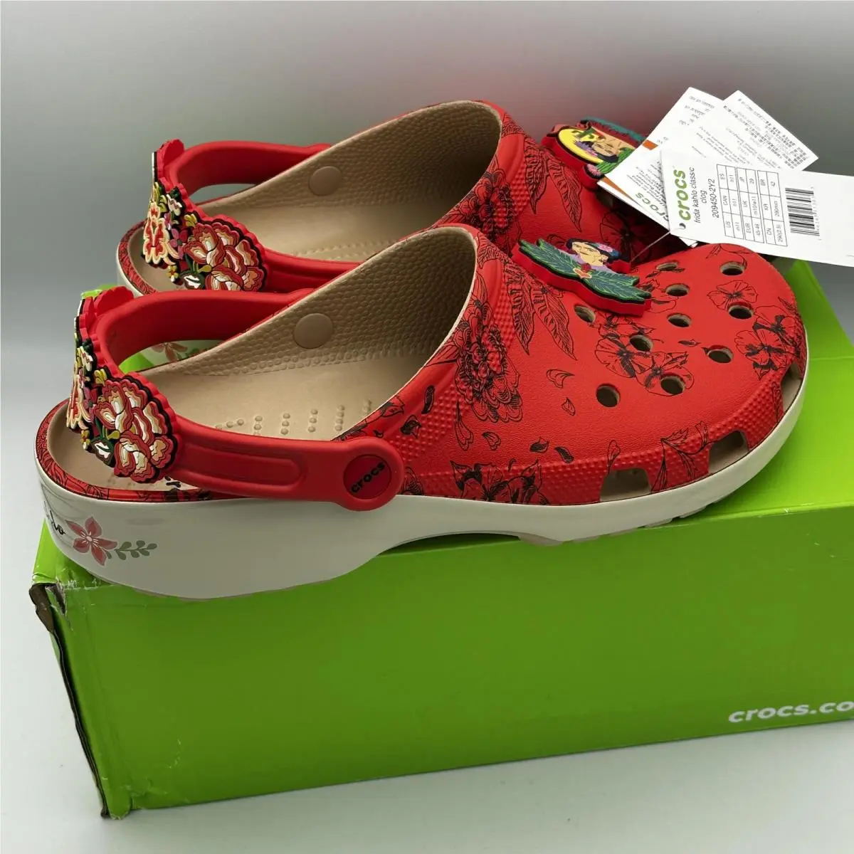 Crocs shoes - Crocs Frida Kahlo Classic Clog - Red 4