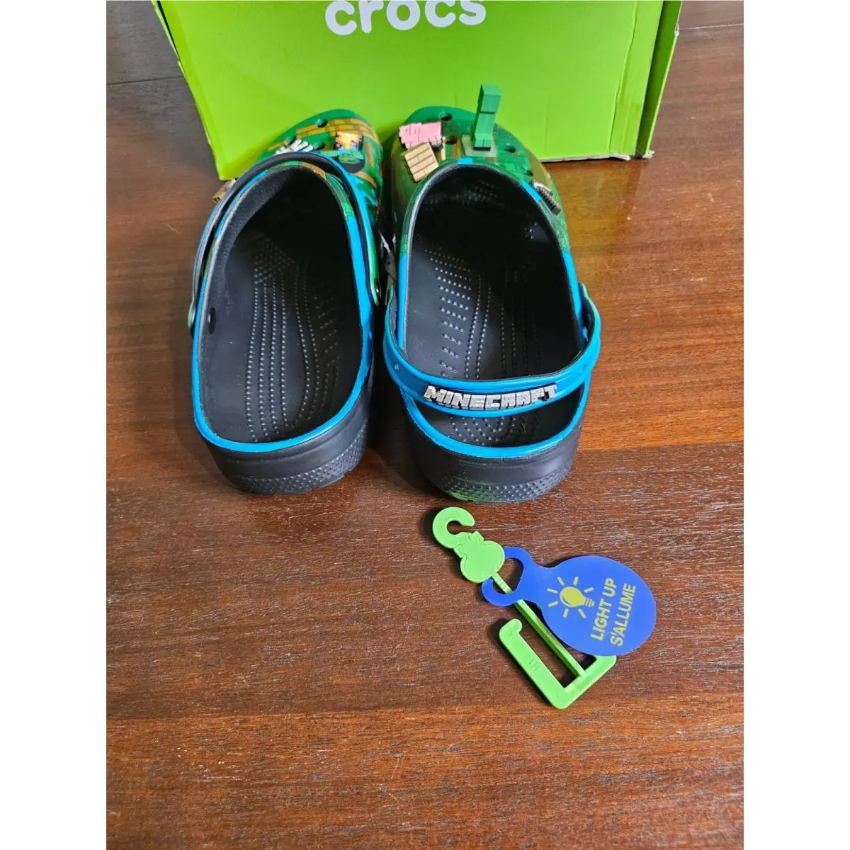 Crocs shoes - Green 2