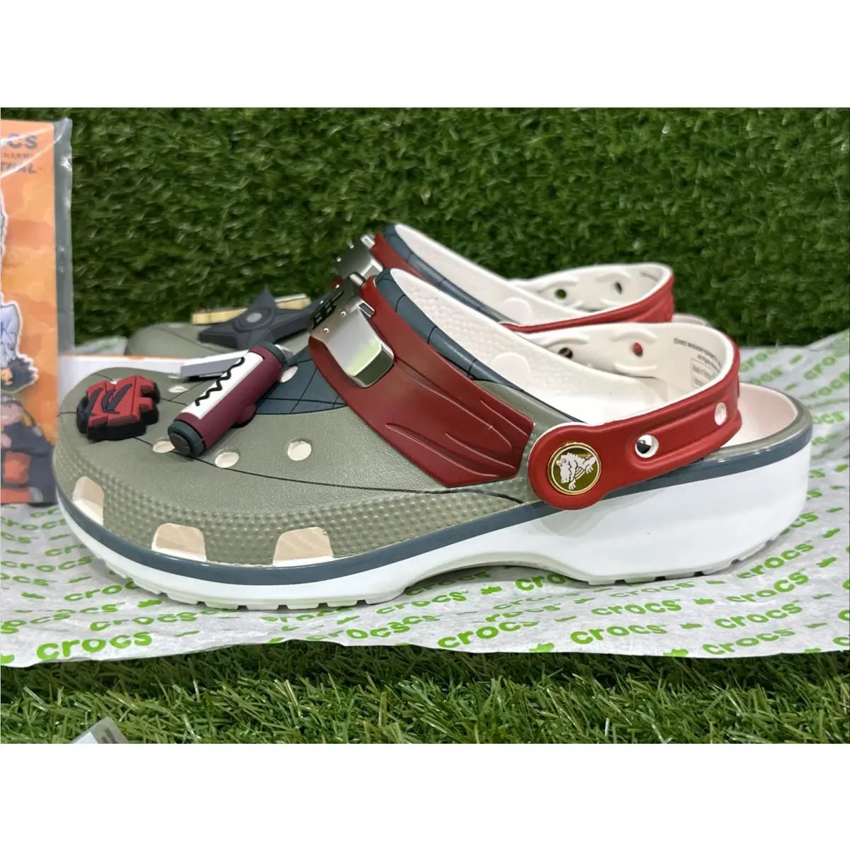 Crocs shoes - Crocs Classic - Classic - 209886-100 - Red, Manufacturer: Pale Magma/Black/Golden Wren 3