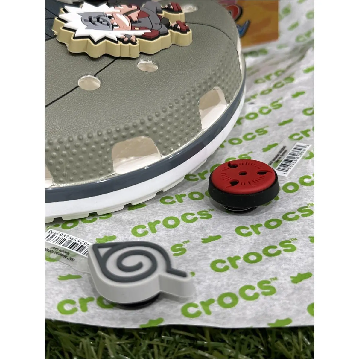 Crocs shoes - Crocs Classic - Classic - 209886-100 - Red, Manufacturer: Pale Magma/Black/Golden Wren 6