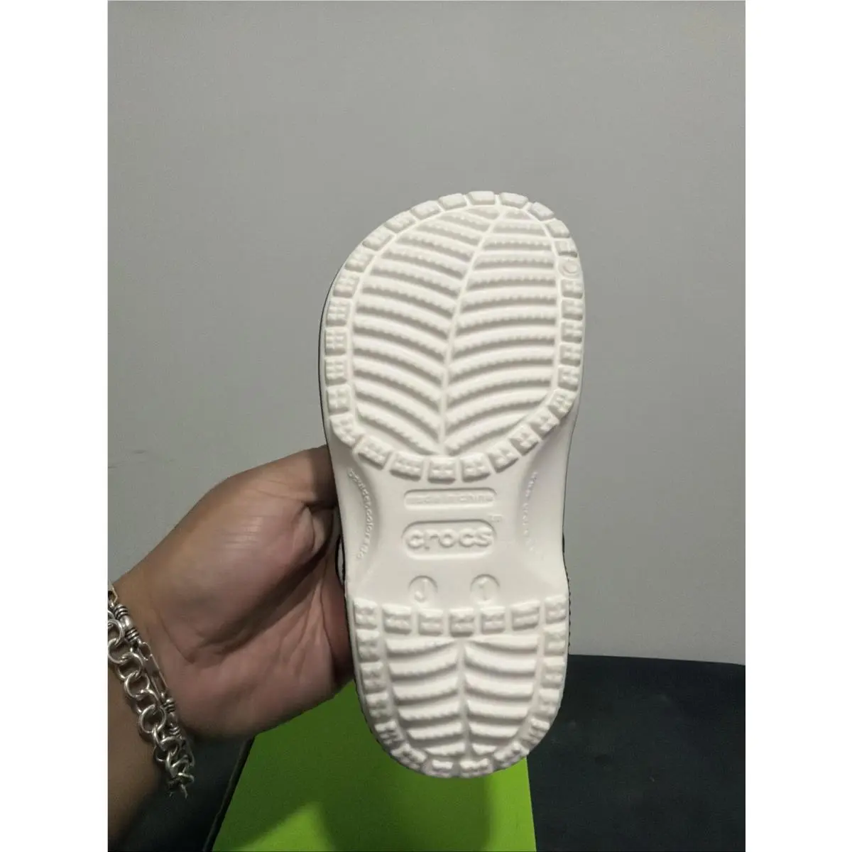 Crocs shoes - Crocs 210729-4KQ - Multicolor (UPC: 196265869619) 2