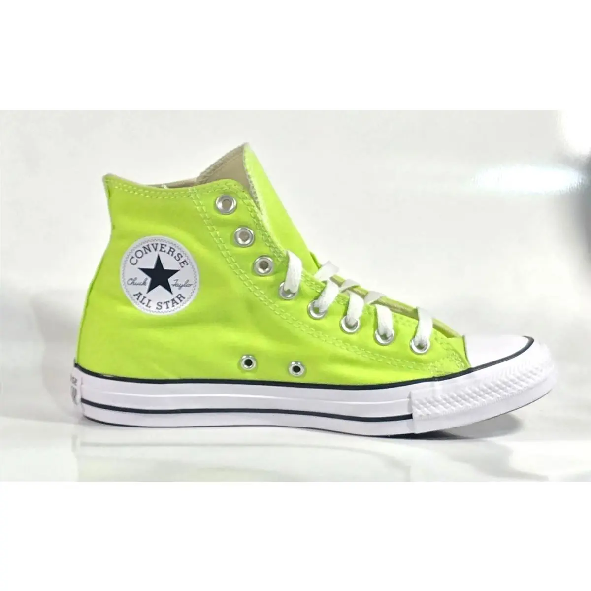 Converse shoes - Neon Mantis Green 12