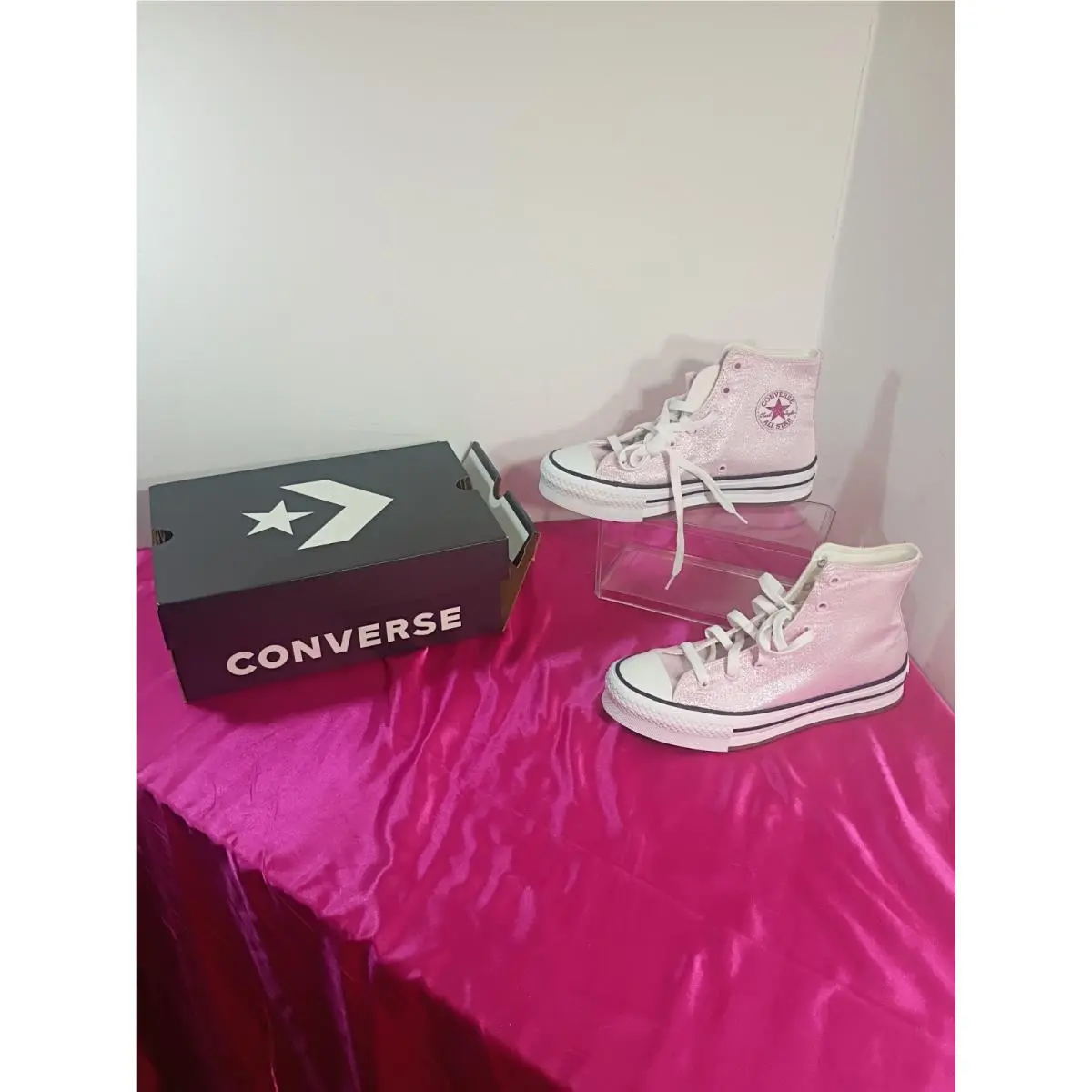 Converse Kids SZ 5 Chuck Taylor® All Star® Lift Platform Shine Big Kid