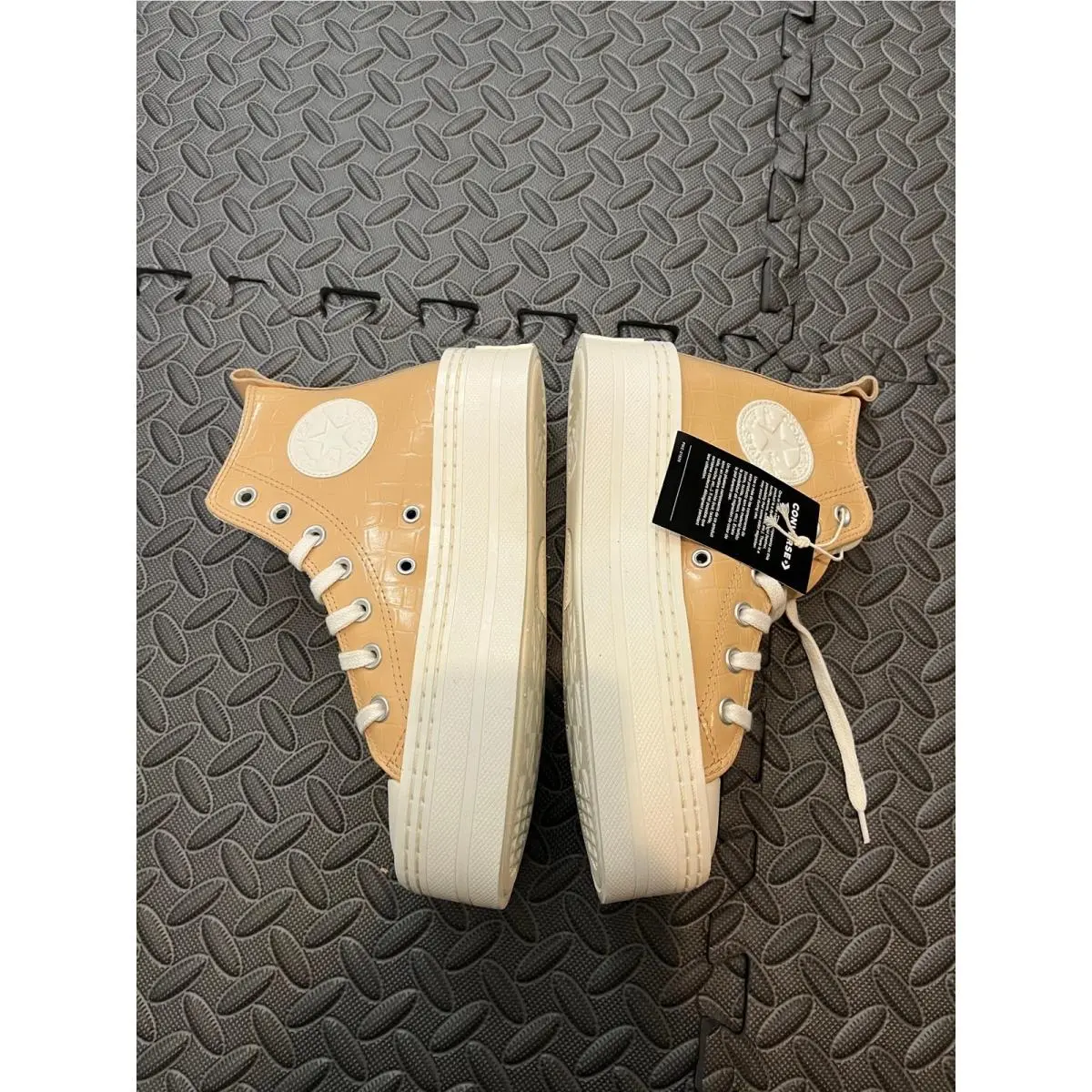 Converse shoes - Beige 2