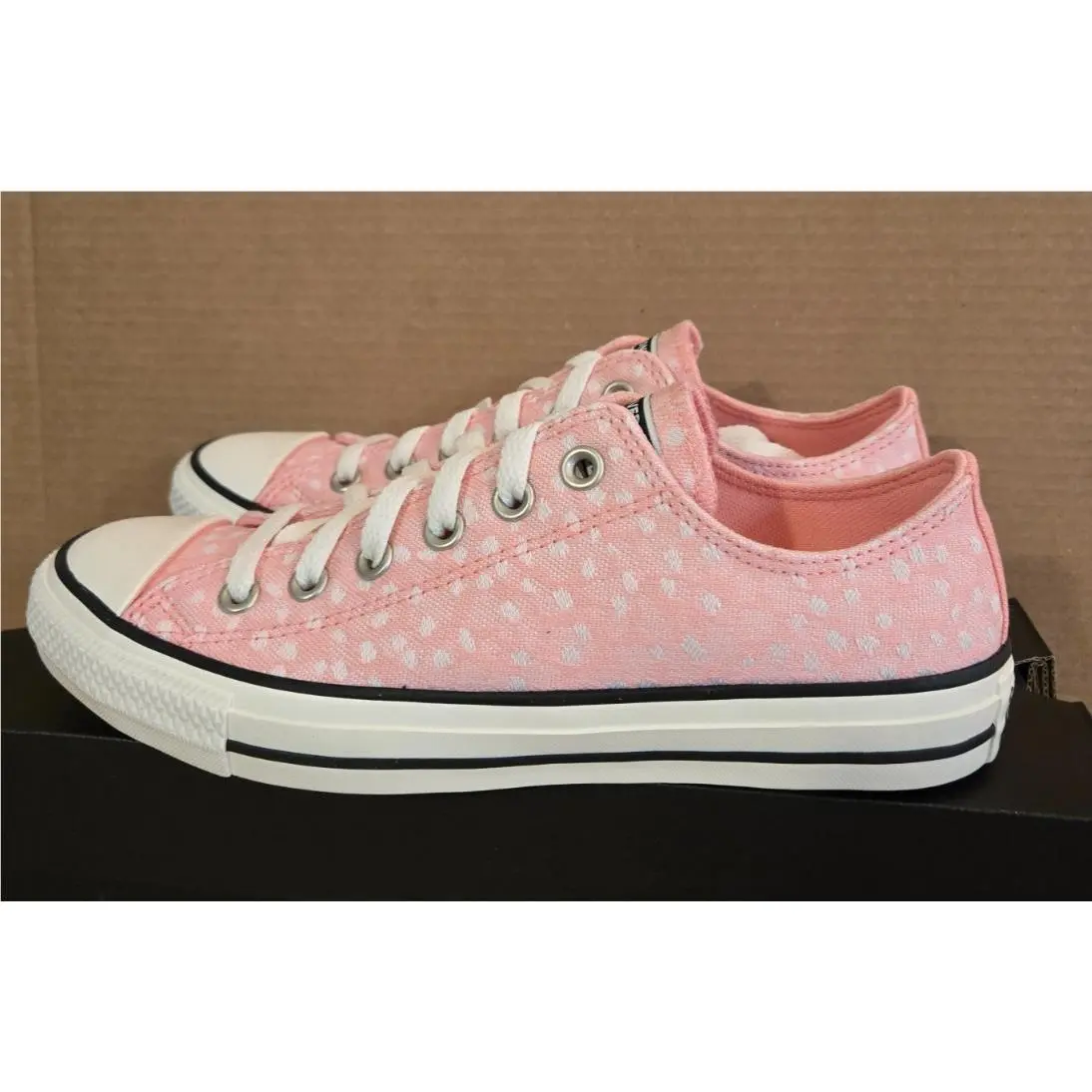 Converse shoes - Pink/White (UPC: 194435922805) 3