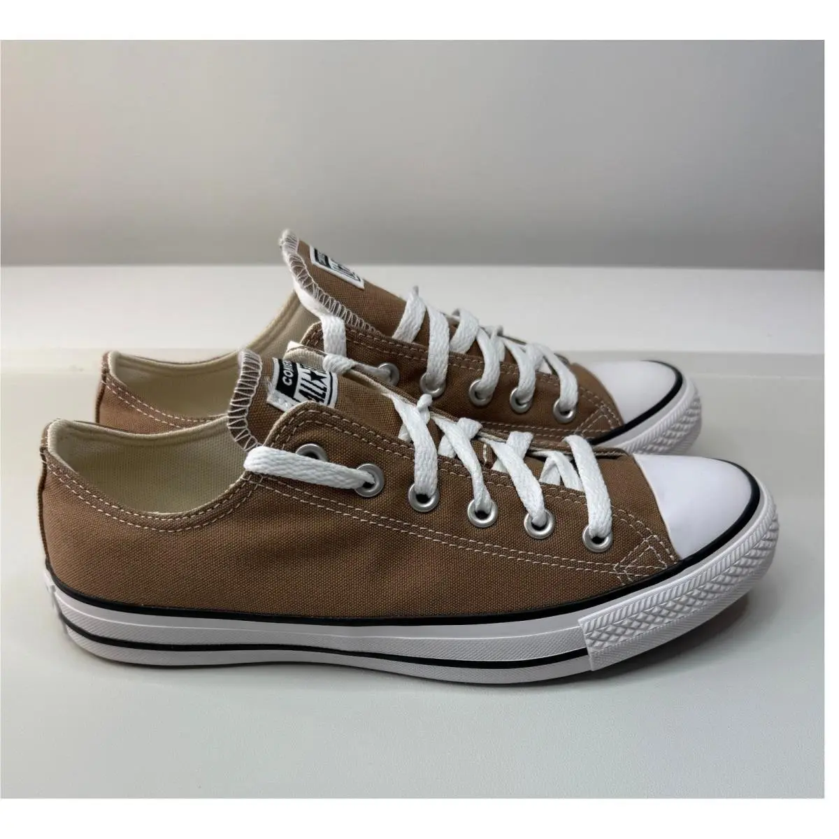 Converse shoes - Chuck Taylor All Star Low Top - Brown 1