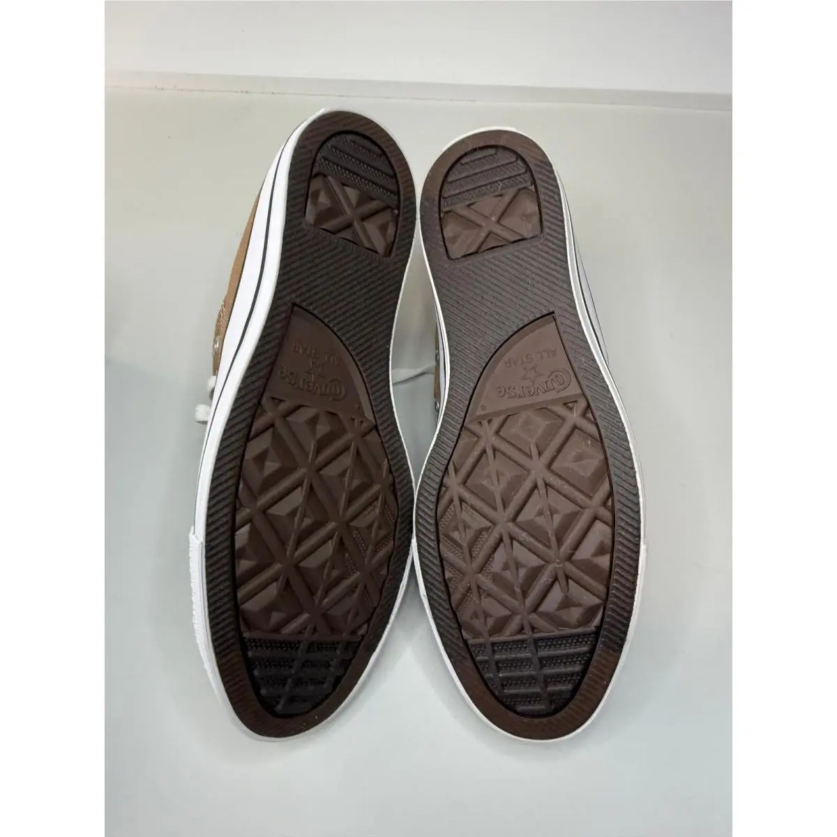 Converse shoes - Chuck Taylor All Star Low Top - Brown 2