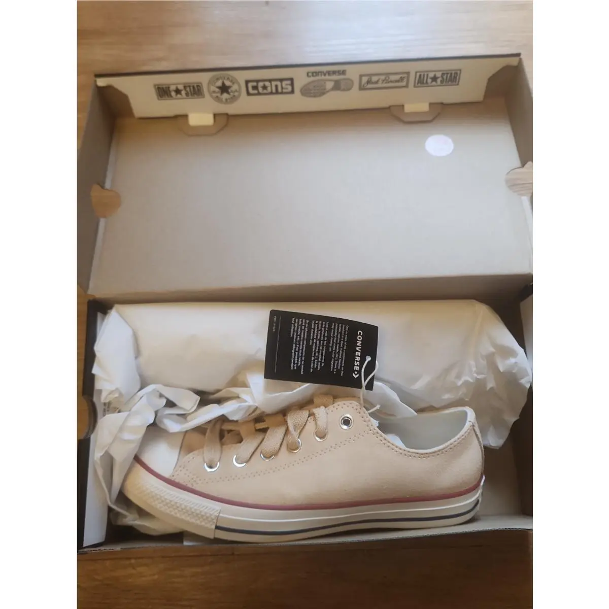 A14811C Mens Converse Chuck Taylor All Star OX Mens 7.5 Womens 9.5