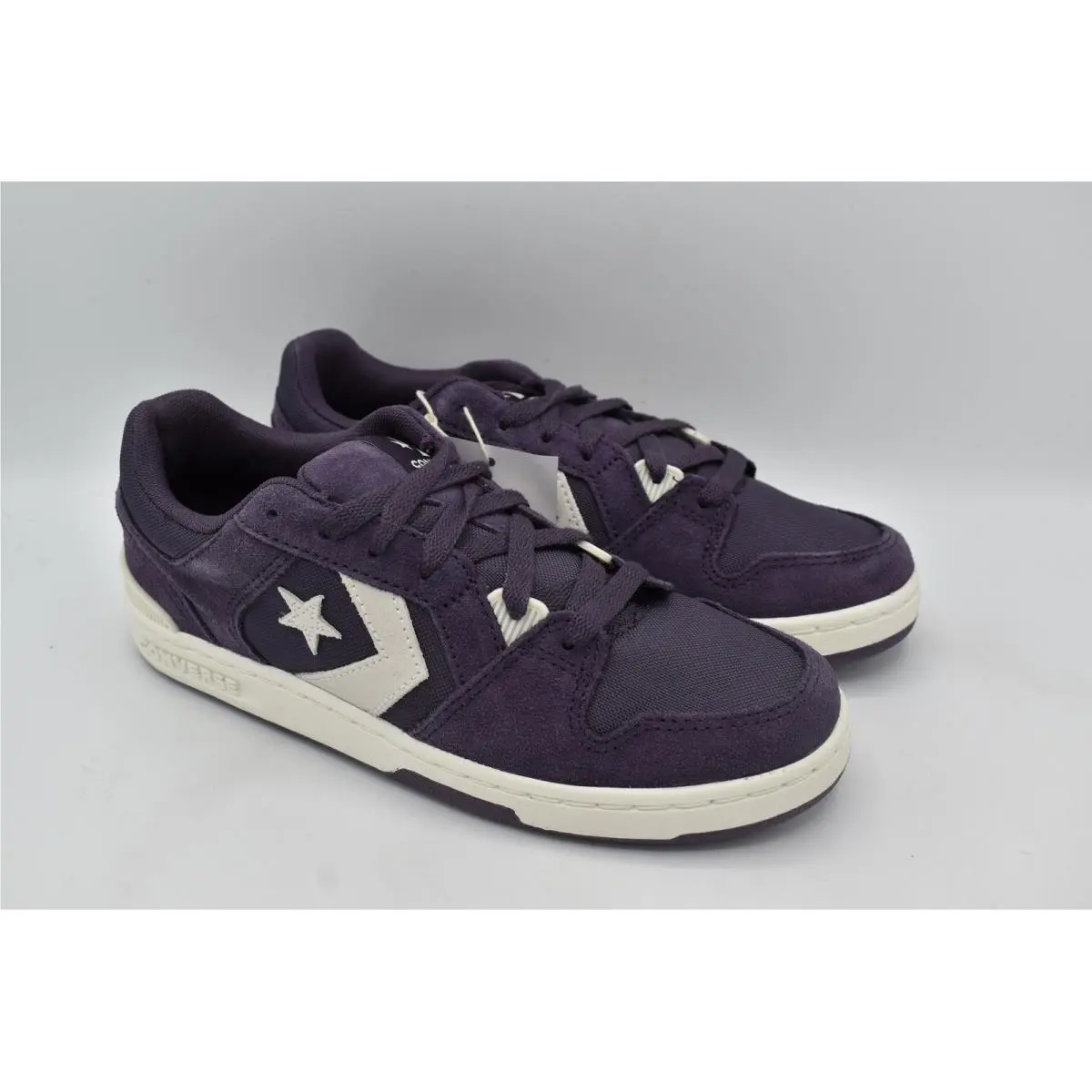 Converse shoes - Purple 2