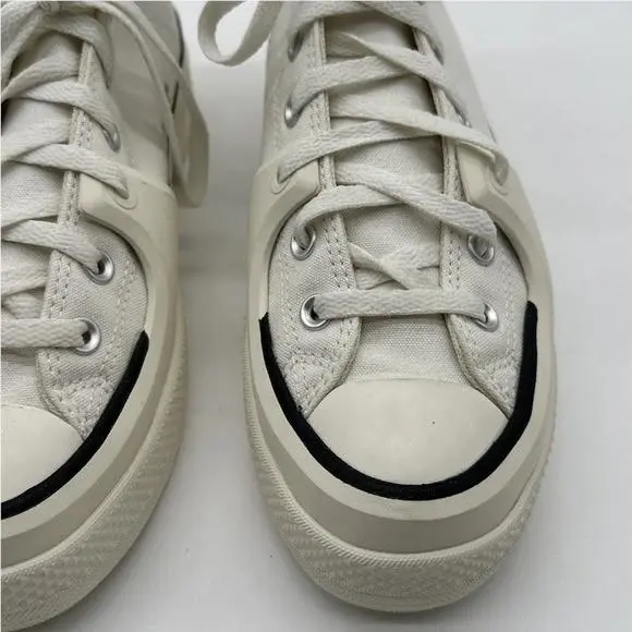 Converse shoes - Ivory 1