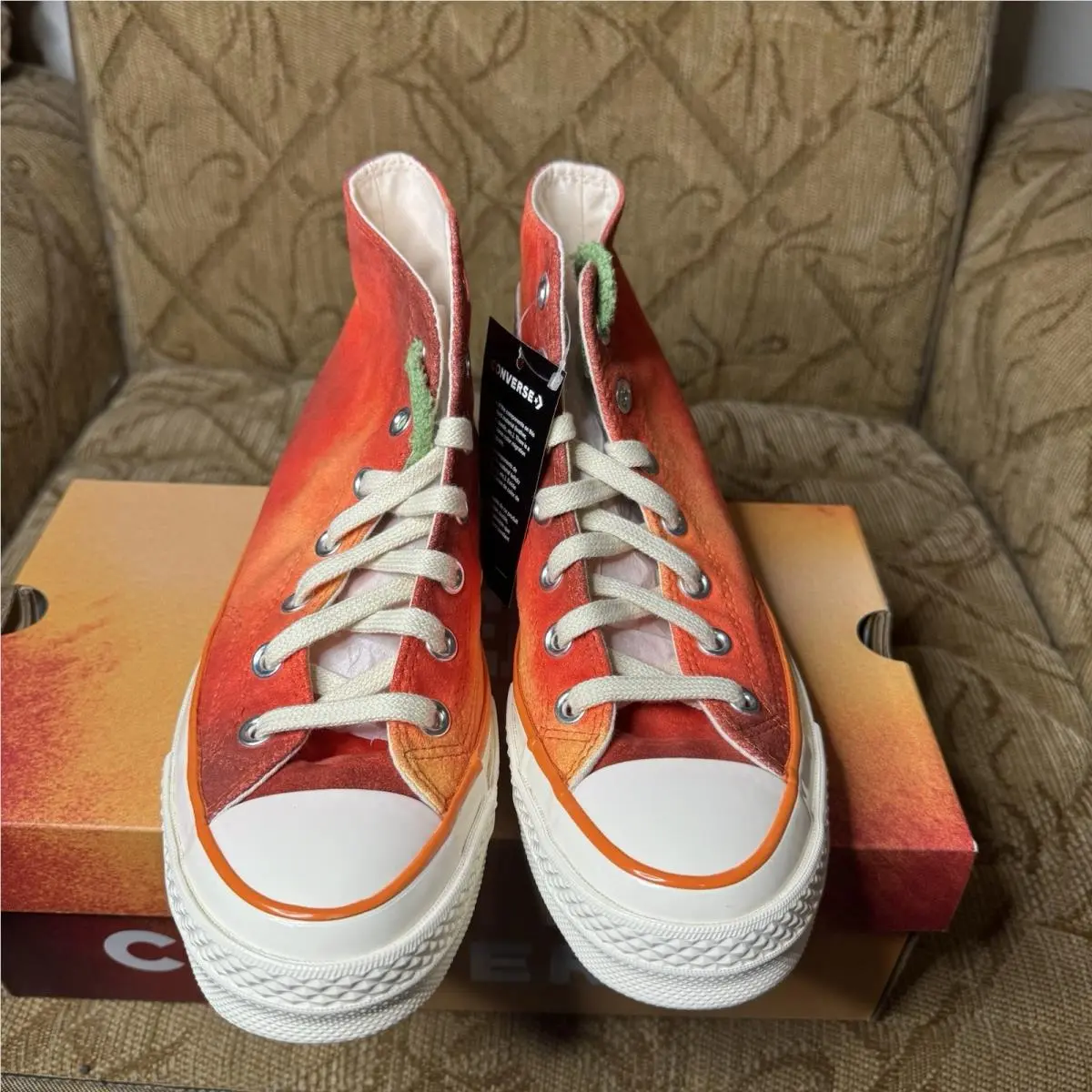 Converse shoes - Orange 2