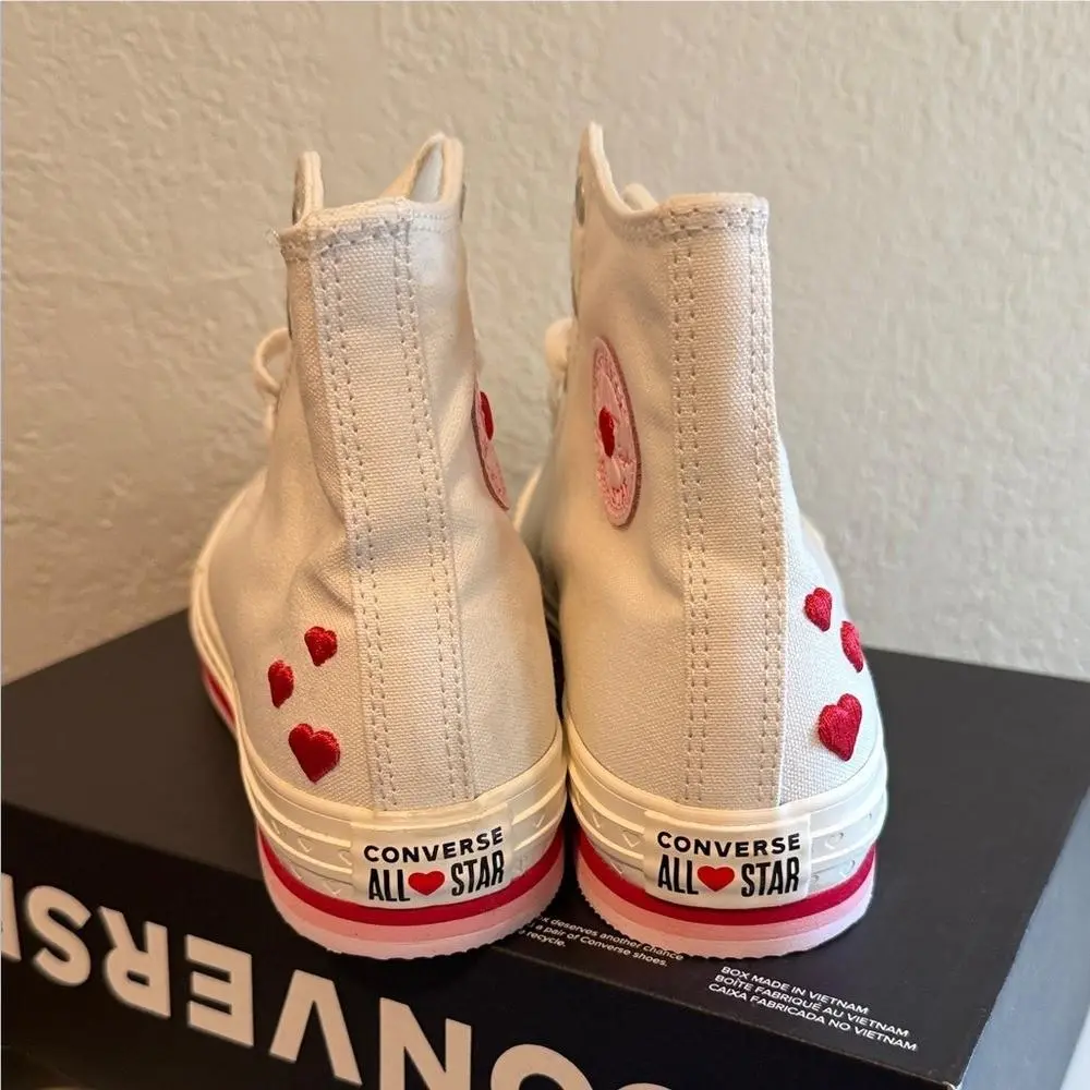 Converse shoes - White 3