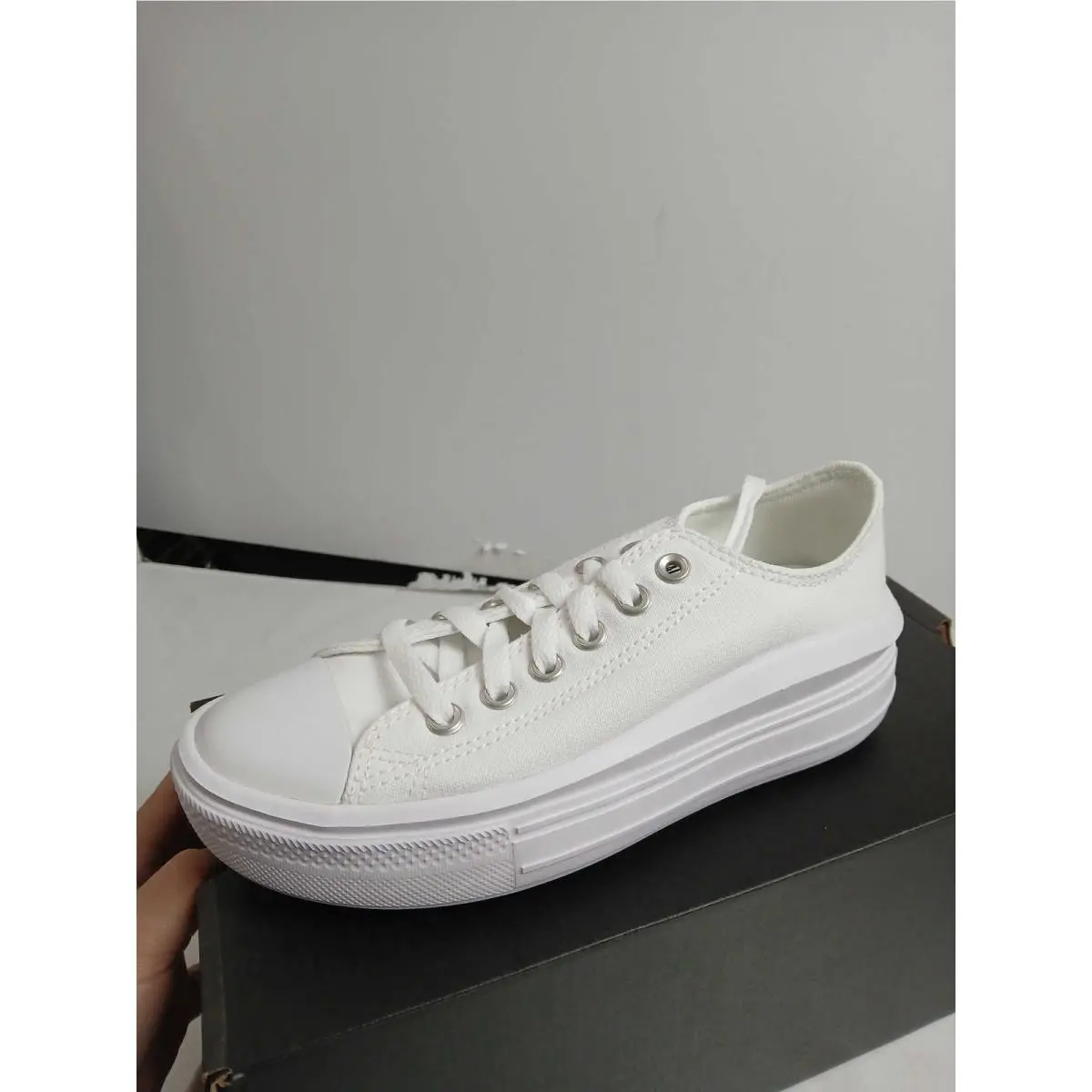 Converse shoes - White 0