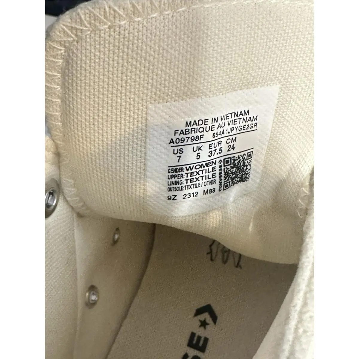 Converse shoes - Converse Chuck Taylor High Top - A09798F - White 2