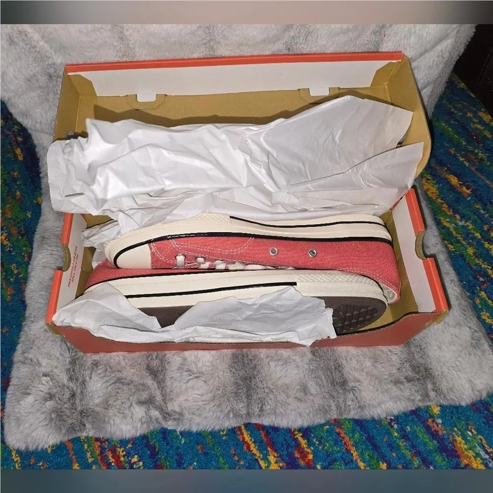 Converse shoes - Red 4