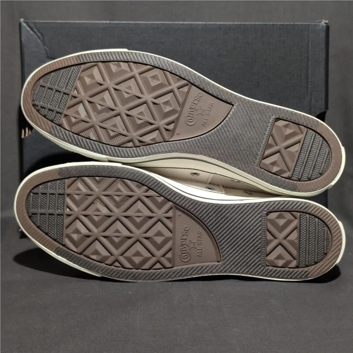 Converse shoes - Converse All Star Chuck Taylor Hi - Brown 4