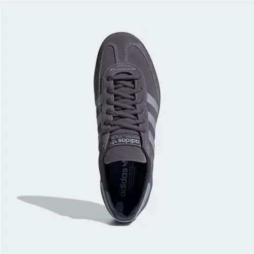 Adidas shoes - Aurora Onix / Halo Silver / Gum 1