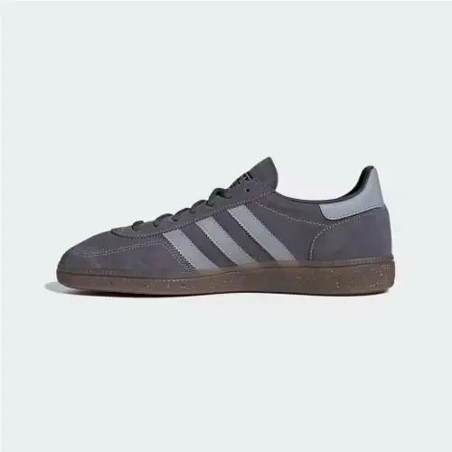 Adidas shoes - Aurora Onix / Halo Silver / Gum 16