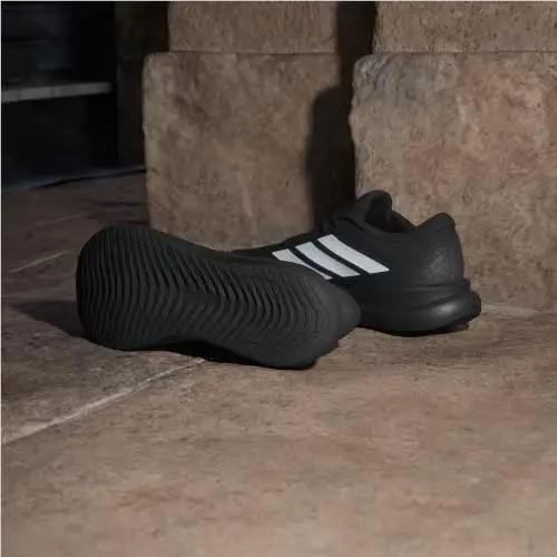 Adidas shoes - Core Black / Cloud White / Carbon 12