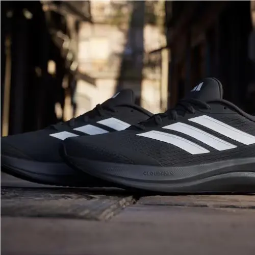 Adidas shoes - Core Black / Cloud White / Carbon 17