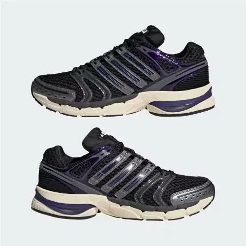Adidas shoes - Cloud White / Core Black / Core Black 6