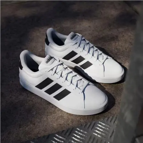 Adidas shoes - Cloud White / Core Black / Cloud White 13