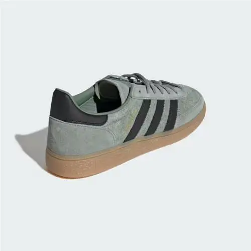 Adidas shoes - Silver Green / Core Black / Gum 14