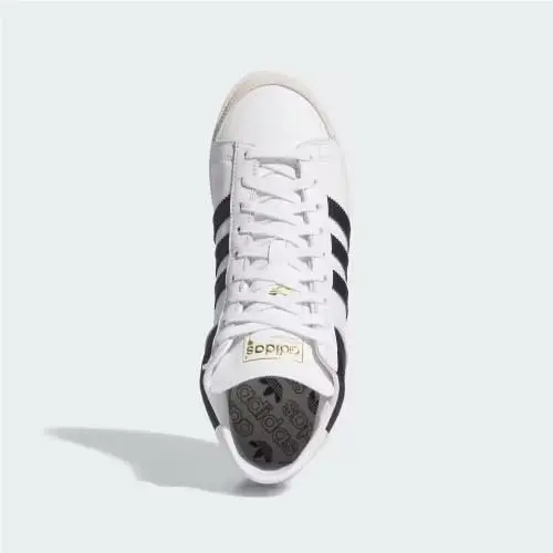 Adidas shoes - Cloud White / Core Black / Off White 1