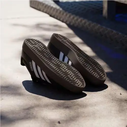 Adidas shoes - Core Black / Cloud White / Gum 2