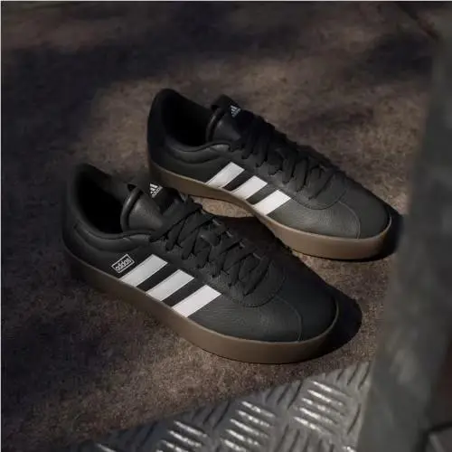 Adidas shoes - Core Black / Cloud White / Gum 3