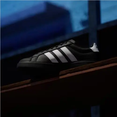 Adidas shoes - Core Black / Cloud White / Matte Gold 5