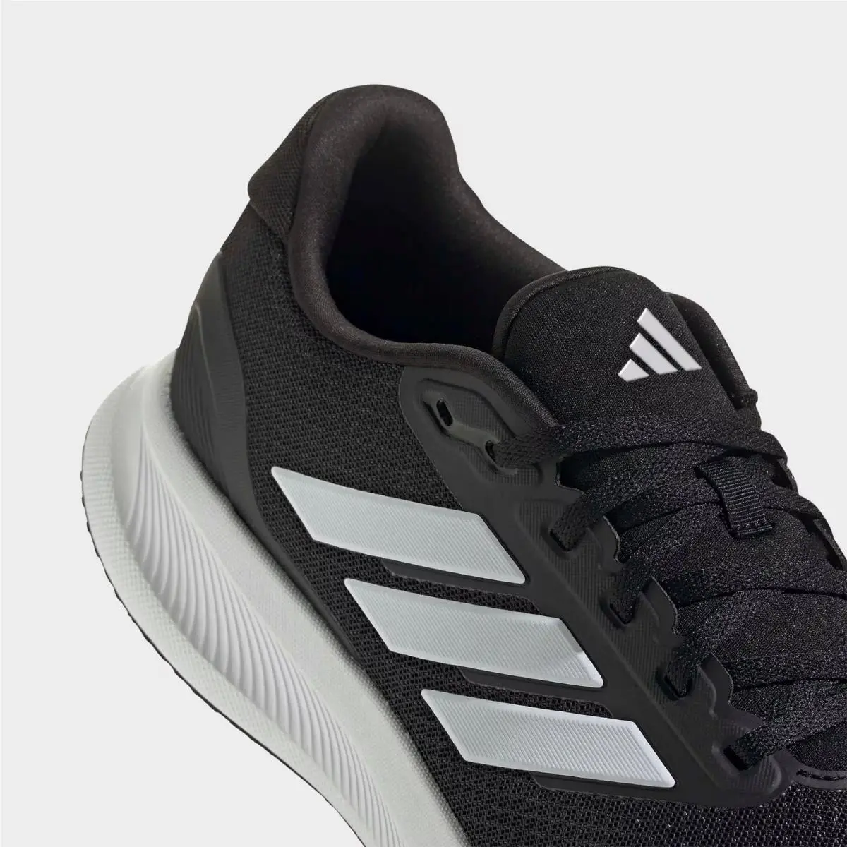 Adidas shoes - IE0552 001 - Black/Cloud White/Black 4
