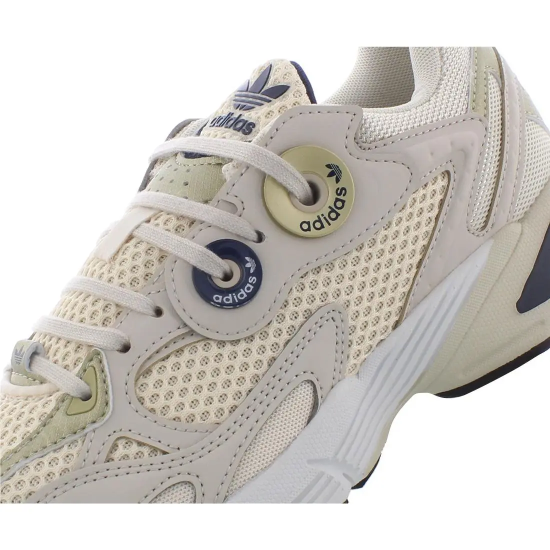 Adidas shoes - Core Brown/Wonder White/Light Gold Metallic, Main: Beige 1