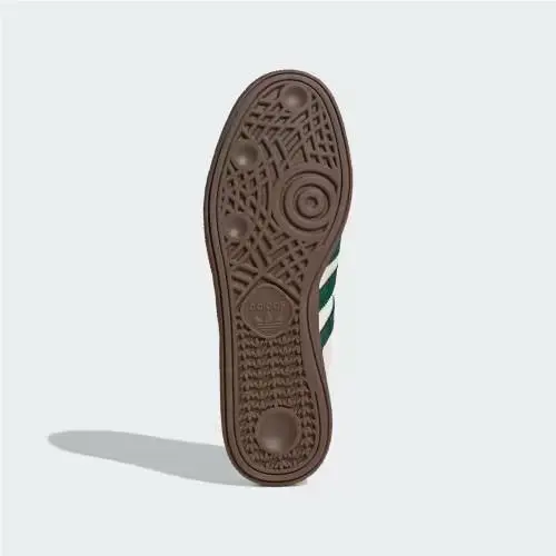Adidas shoes - Off White / Collegiate Green / Gum 2