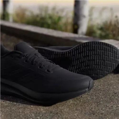 Adidas shoes - Core Black / Core Black / Core Black 7