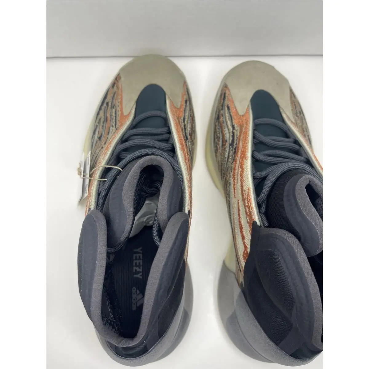 Adidas shoes - adidas Yeezy Quantum - Yeezy Quantum - GW5314 - Orange 3