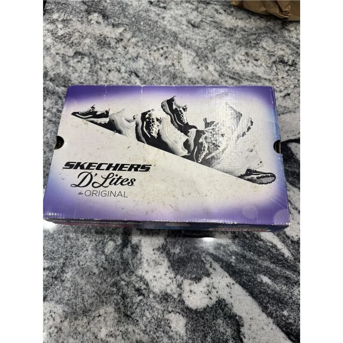 Skechers shoes - D`Lites - White 1