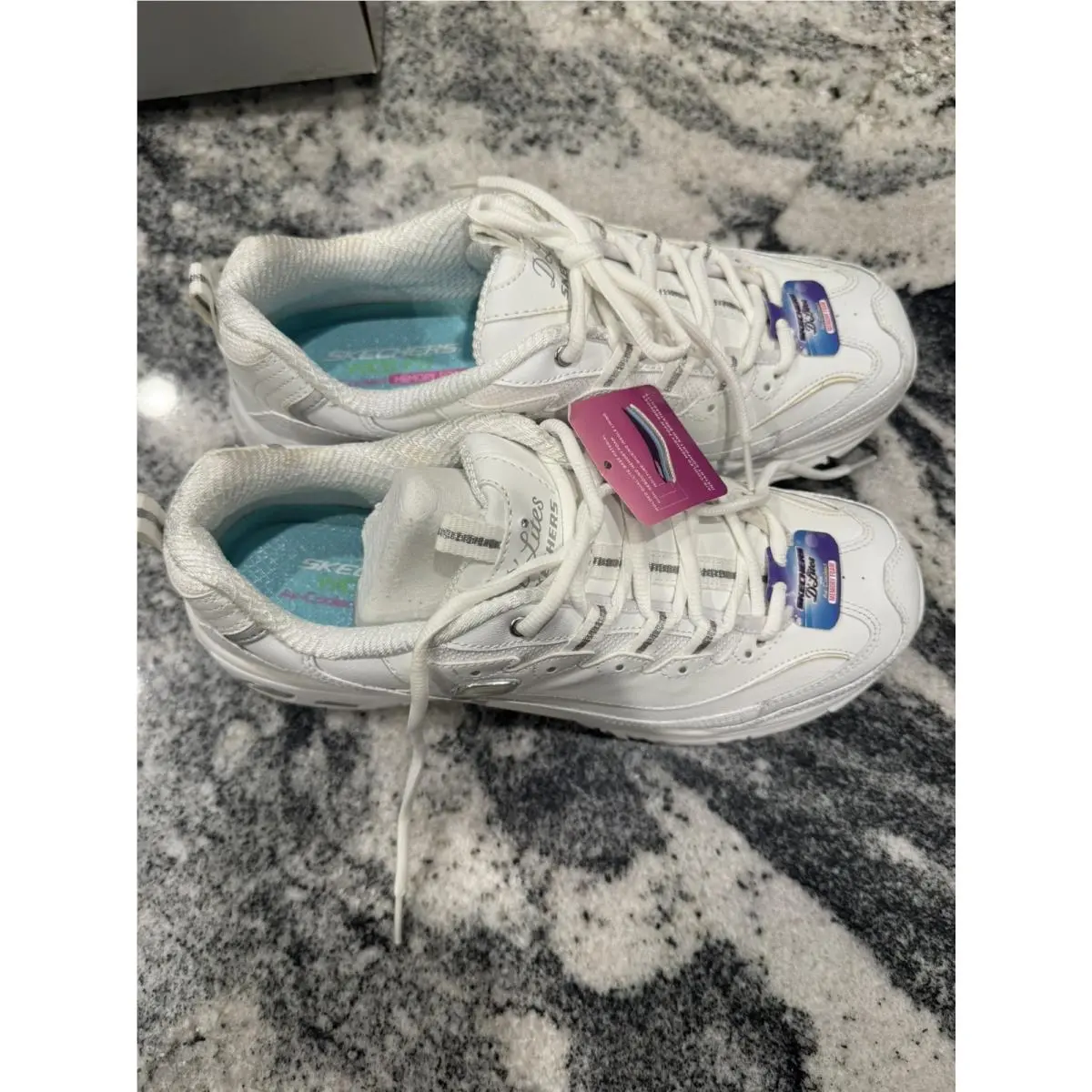 Skechers shoes - D`Lites - White 5