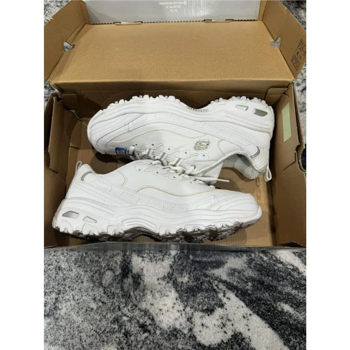 Skechers shoes - D`Lites - White 6