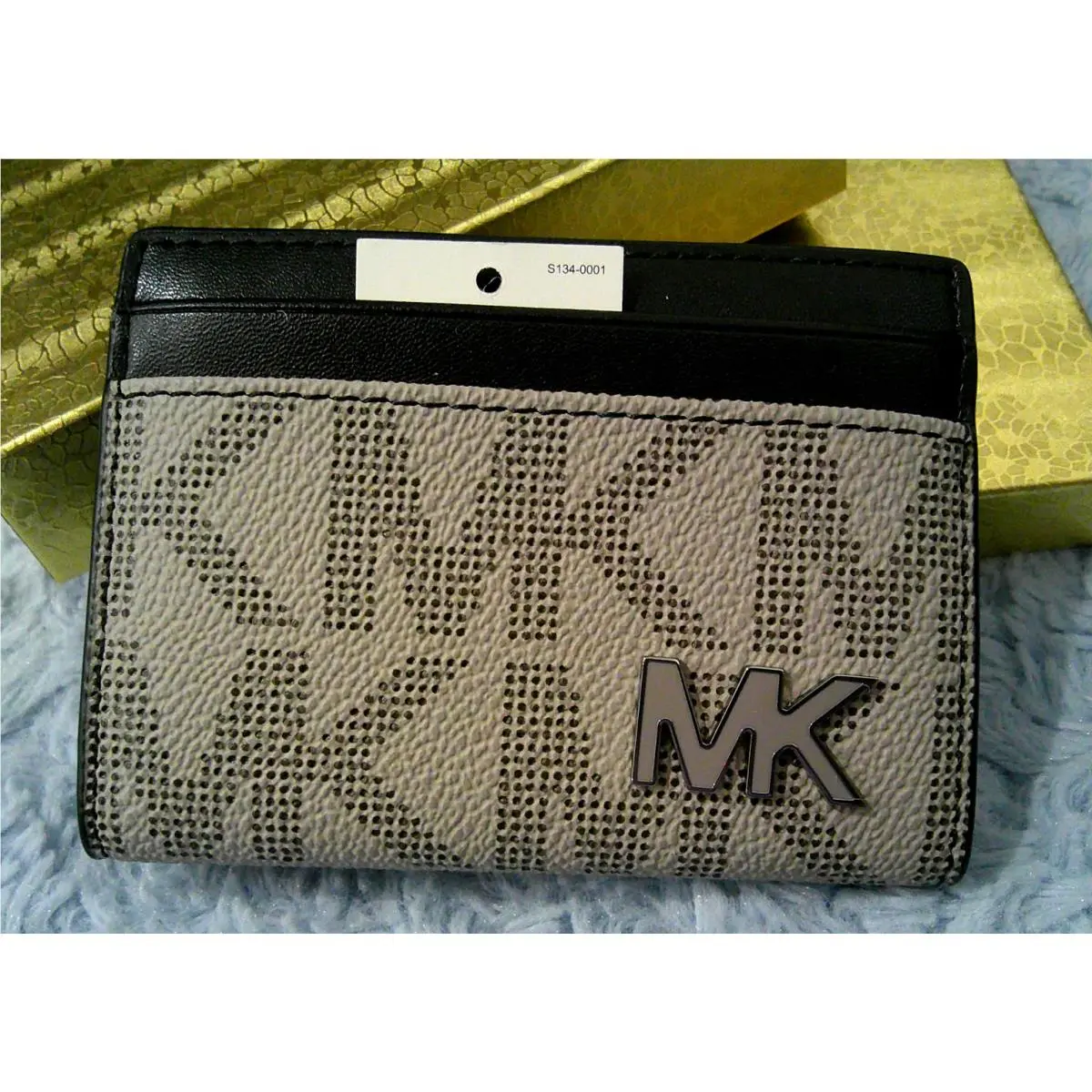 Michael Kors Cooper Grey/black Folio Magnetic Bifold Wallet