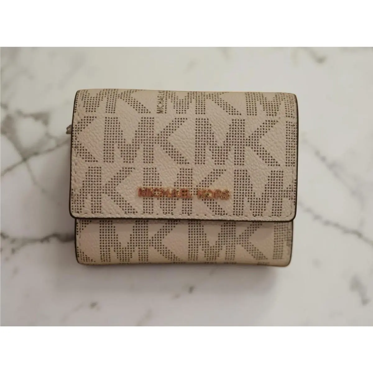 Michael Kors W Tags Women`s Mini XS Jet Set Trifold Wallet Vanilla / Lugg ID Change Cards