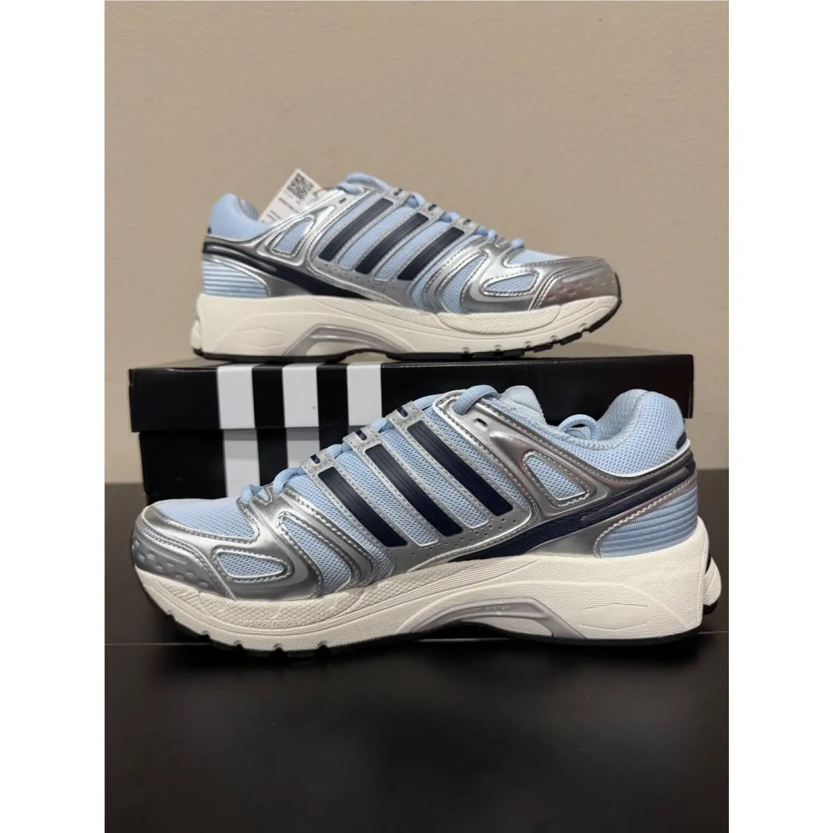 Adidas shoes - Blue 0