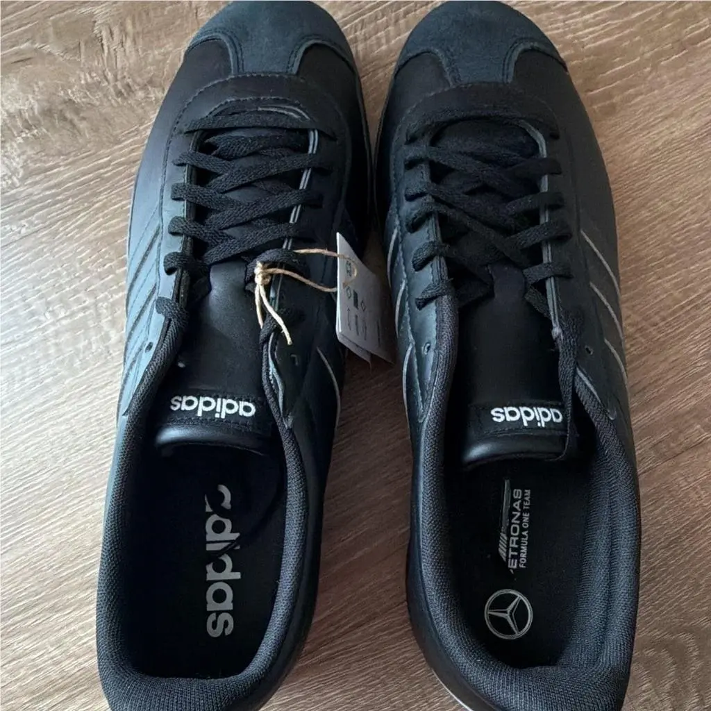 Adidas shoes - VL Court - Court - Black 1